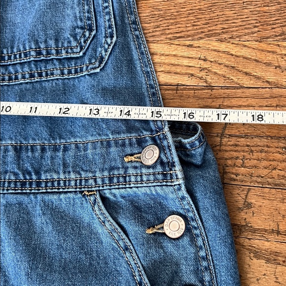 Women’s GAP Denim Distressed Wash Slouch Overalls - Picture 8 of 14